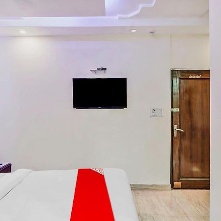 Hotel O Delhi Empire New Delhi Exteriör bild