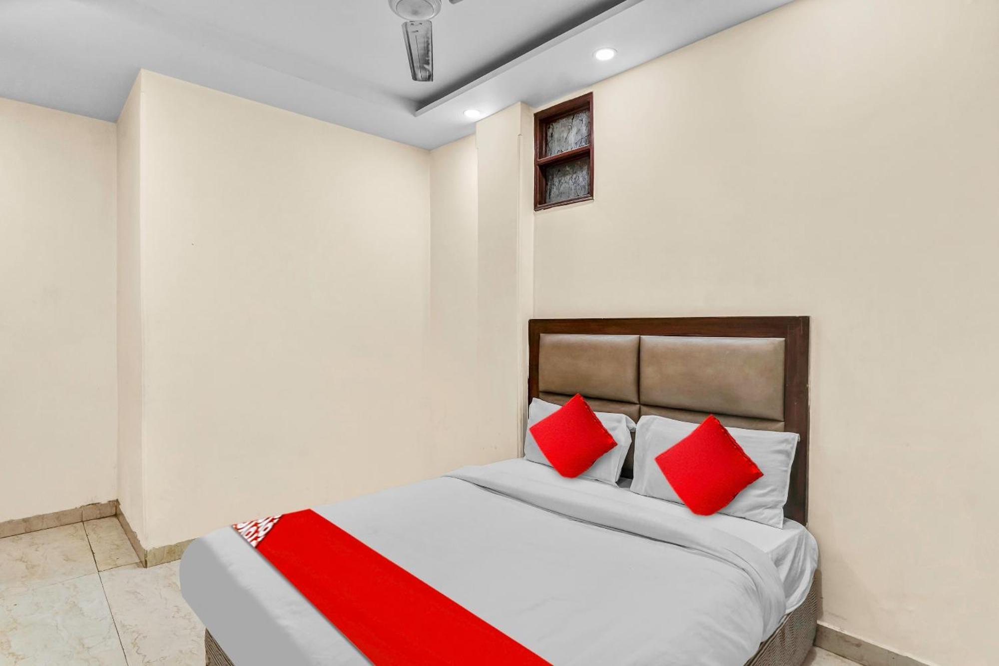 Hotel O Delhi Empire New Delhi Exteriör bild