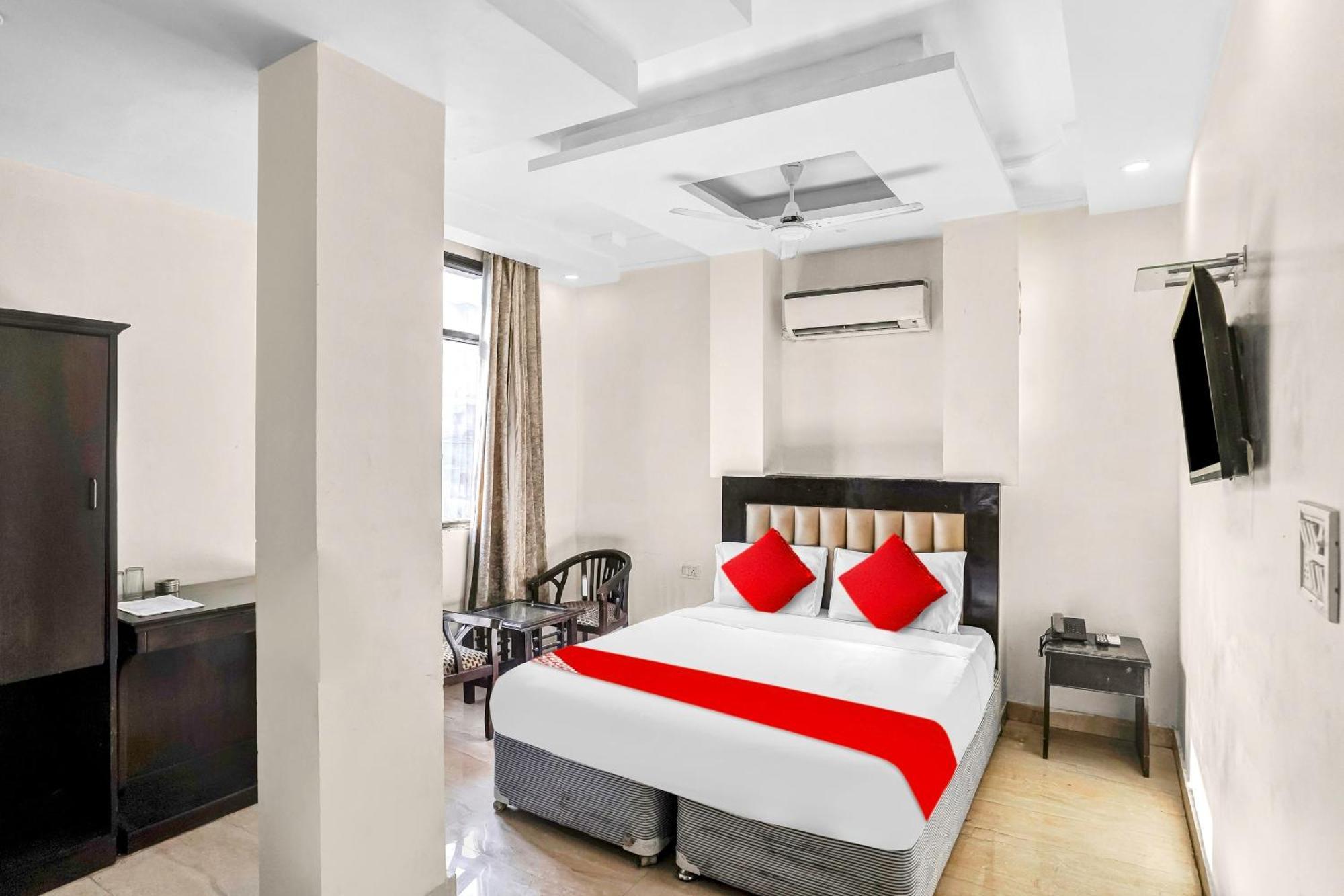 Hotel O Delhi Empire New Delhi Exteriör bild
