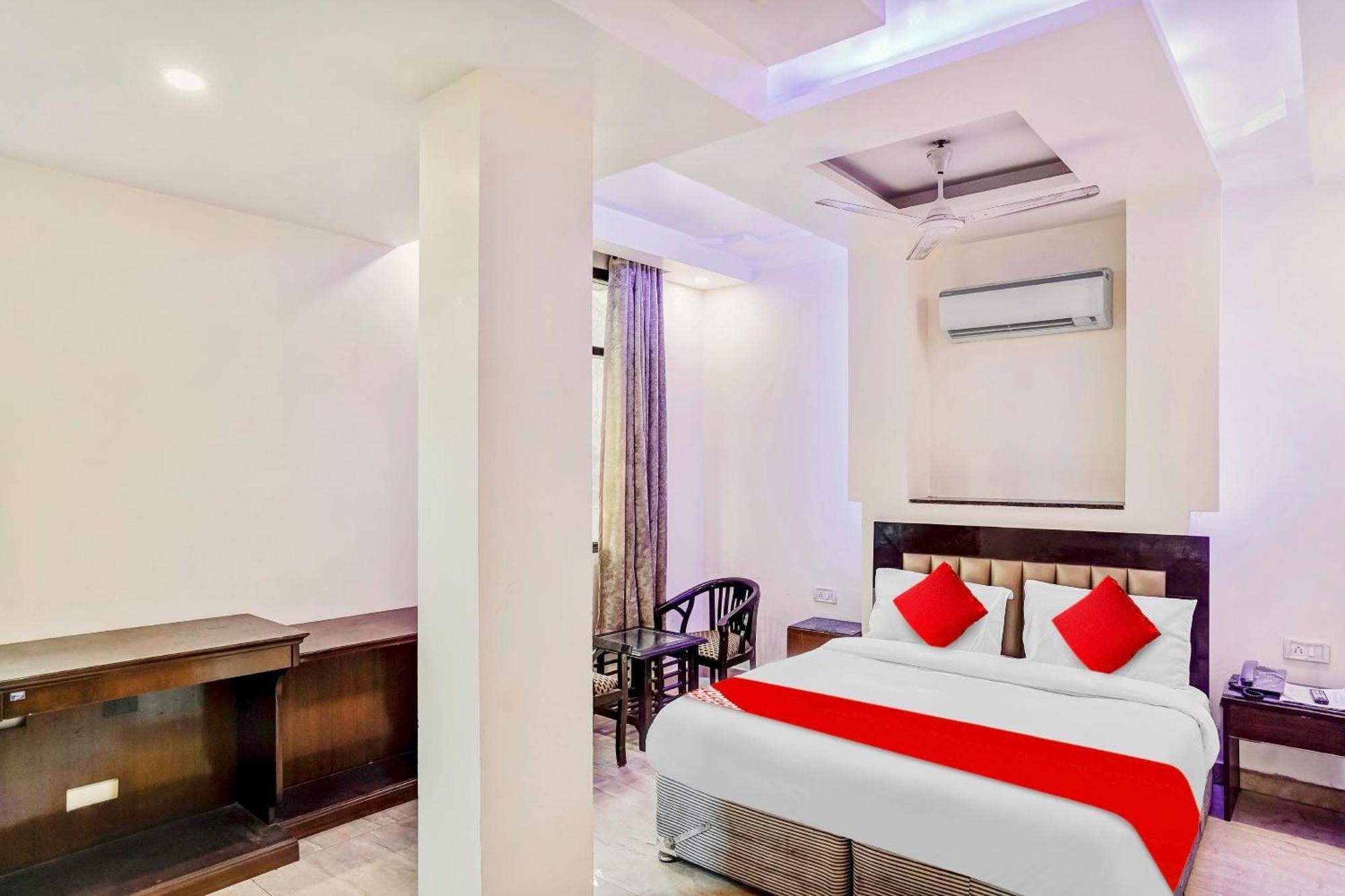 Hotel O Delhi Empire New Delhi Exteriör bild